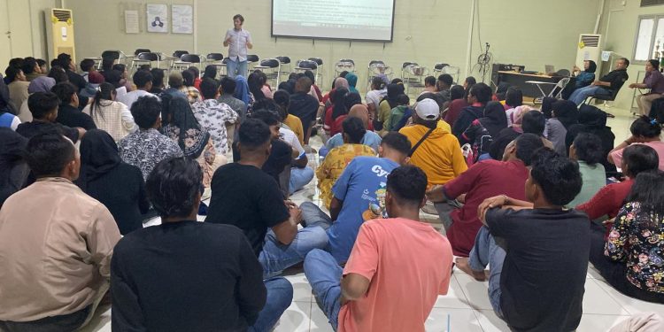 jasa tenaga kerja perawatan kebun sawit